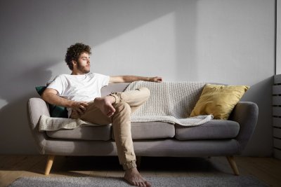 5 gewoontes van mensen die schuldenvrij het leven door gaan